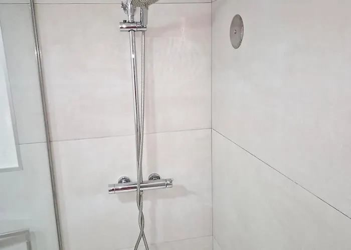 Апартаменти Amazing In Alfama With River View Лісабон