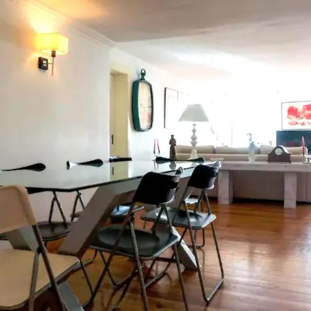 Amazing In Alfama With River View Апартаменти Лісабон
